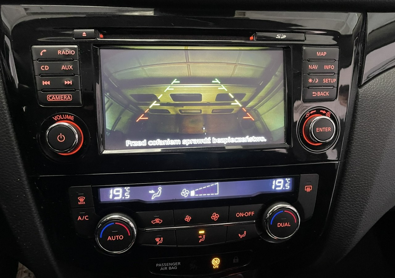 Nissan Qashqai II Nissan Qashqai 1.2 DIG-T Acenta Klimatronik Navi Kamera Model 2015 - SUV: תמונה 5 Nissan Qashqai II Nissan Qashqai 1.2 DIG-T Acenta Klimatronik Navi Kamera Model 2015 - SUV: תמונה 5