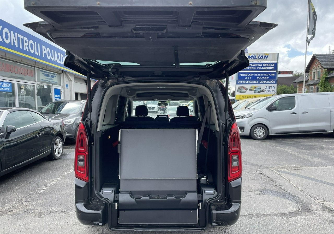 Opel Combo IV Combo Life Combo Life Maxi Niepełnosprawnych inwalida rampa PFRON Model - מכונית: תמונה 3 Opel Combo IV Combo Life Combo Life Maxi Niepełnosprawnych inwalida rampa PFRON Model - מכונית: תמונה 3