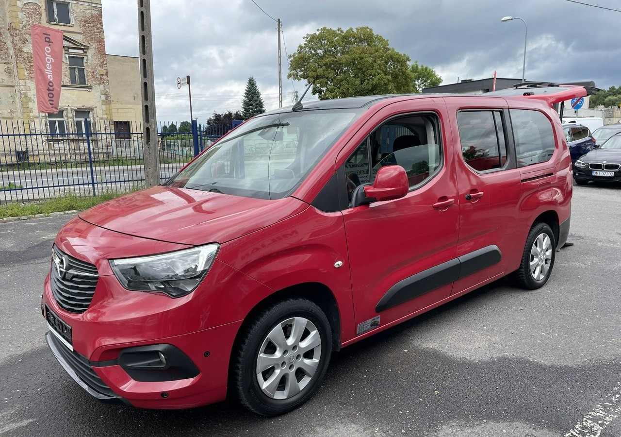 Opel Combo IV Combo Life Combo Life Maxi Niepełnosprawnych inwalida rampa PFRON Model - מכונית: תמונה 2 Opel Combo IV Combo Life Combo Life Maxi Niepełnosprawnych inwalida rampa PFRON Model - מכונית: תמונה 2