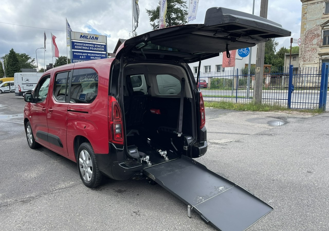Opel Combo IV Combo Life Combo Life Maxi Niepełnosprawnych inwalida rampa PFRON Model - מכונית: תמונה 1 Opel Combo IV Combo Life Combo Life Maxi Niepełnosprawnych inwalida rampa PFRON Model - מכונית: תמונה 1
