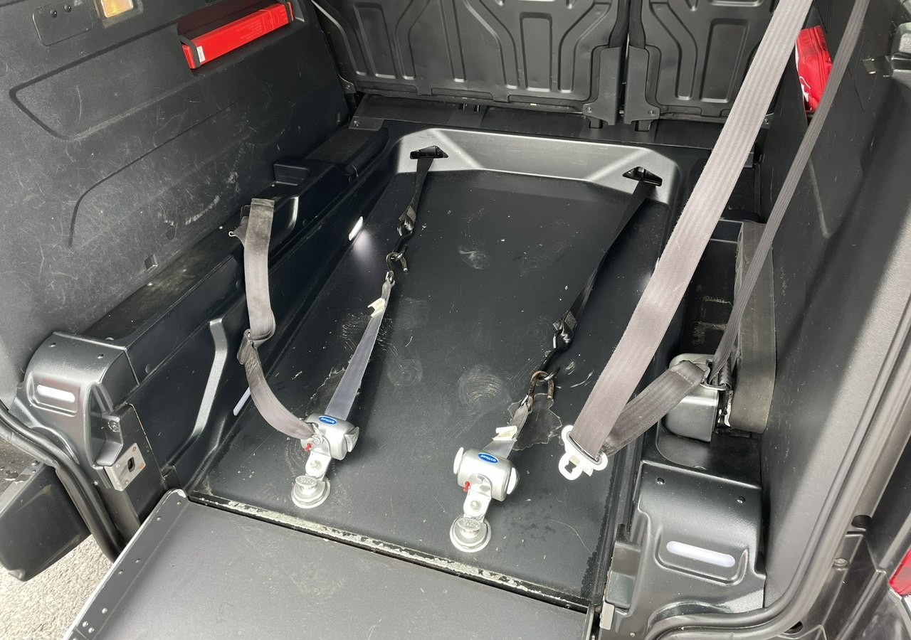 Opel Combo IV Combo Life Combo Life Maxi Niepełnosprawnych inwalida rampa PFRON Model - מכונית: תמונה 4 Opel Combo IV Combo Life Combo Life Maxi Niepełnosprawnych inwalida rampa PFRON Model - מכונית: תמונה 4
