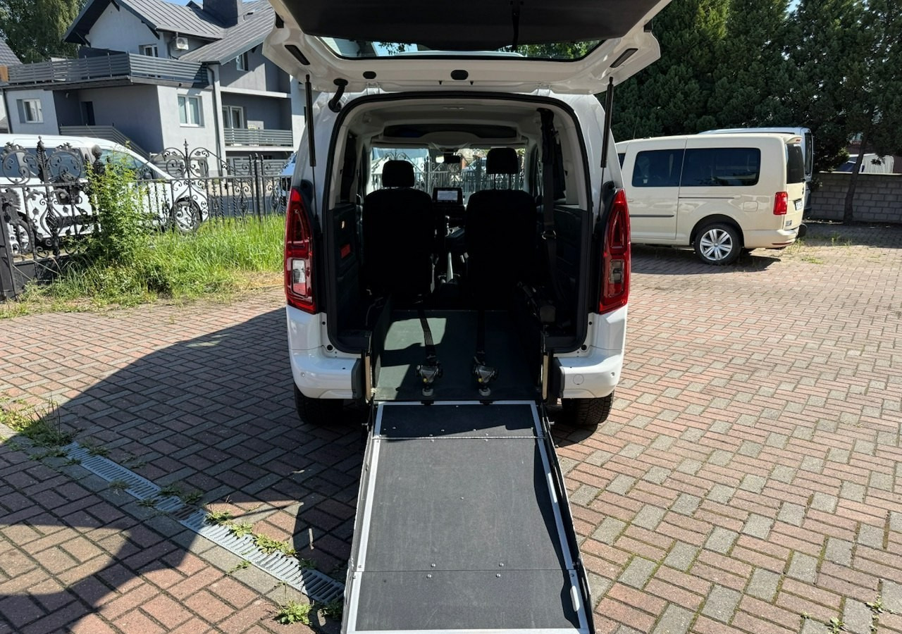 Opel Combo IV Opel Combo Life Niepełnosprawnych inwalida Rampa 32105 km Model 2022 - מכונית: תמונה 2 Opel Combo IV Opel Combo Life Niepełnosprawnych inwalida Rampa 32105 km Model 2022 - מכונית: תמונה 2