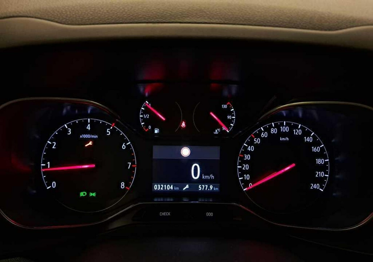 Opel Combo IV Opel Combo dla Niepełnosprawnych inwalida Rampa 32105 km Model 2022 - מכונית: תמונה 5 Opel Combo IV Opel Combo dla Niepełnosprawnych inwalida Rampa 32105 km Model 2022 - מכונית: תמונה 5