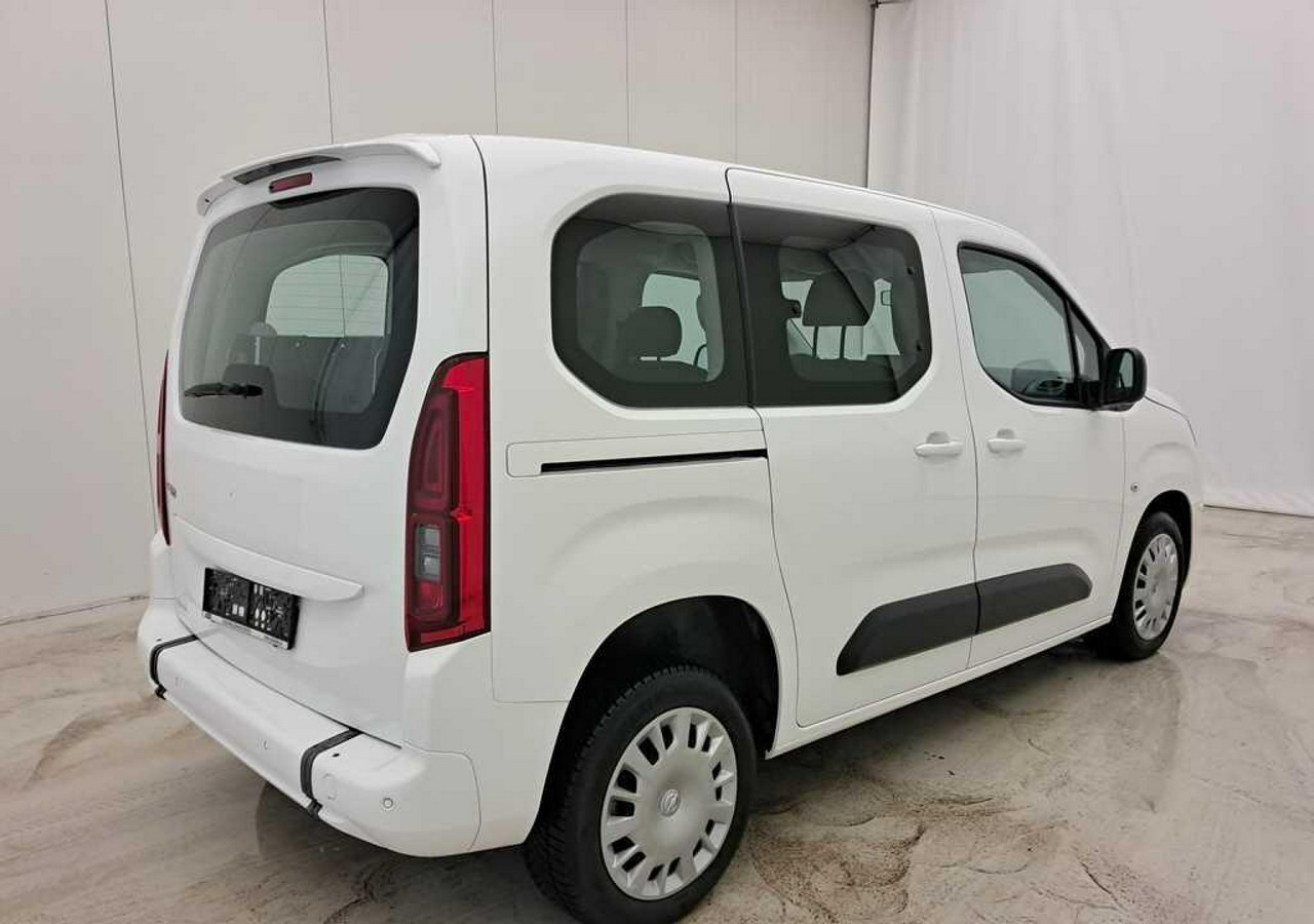 Opel Combo IV Opel Combo dla Niepełnosprawnych inwalida Rampa 32105 km Model 2022 - מכונית: תמונה 2 Opel Combo IV Opel Combo dla Niepełnosprawnych inwalida Rampa 32105 km Model 2022 - מכונית: תמונה 2
