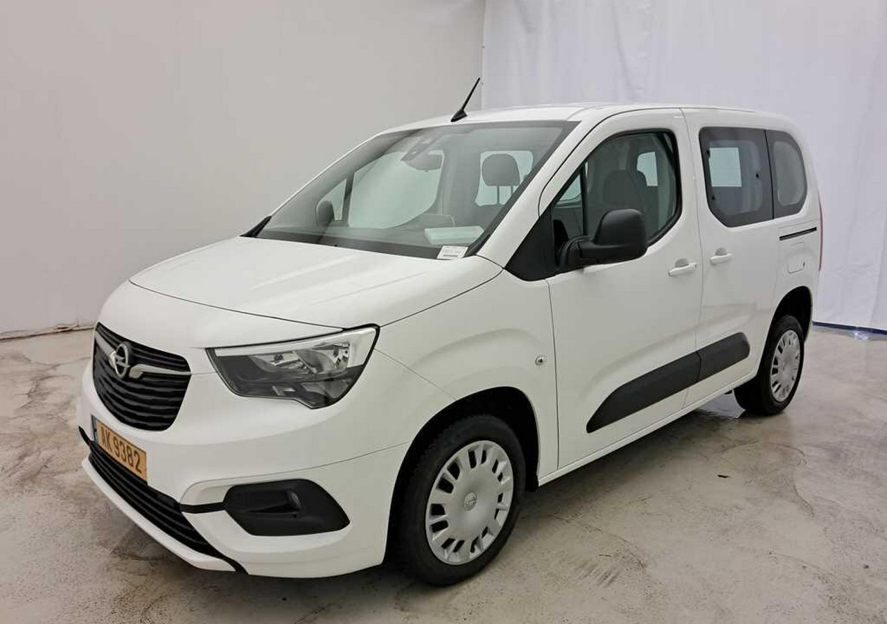Opel Combo IV Opel Combo dla Niepełnosprawnych inwalida Rampa 32105 km Model 2022 - מכונית: תמונה 1 Opel Combo IV Opel Combo dla Niepełnosprawnych inwalida Rampa 32105 km Model 2022 - מכונית: תמונה 1