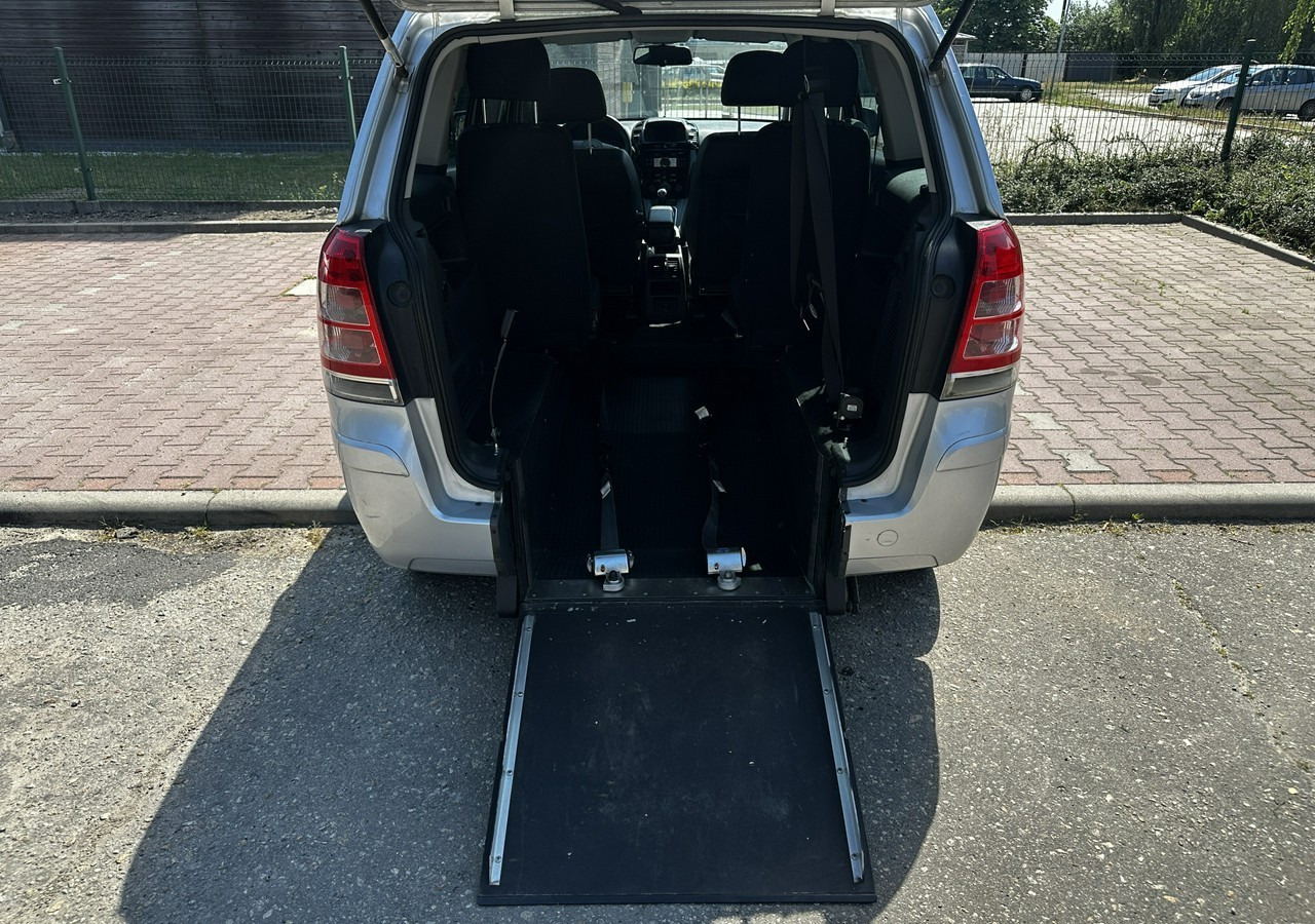 Opel Zafira B Opel Zafira do przewozu osób Niepełnosprawnych inwalida rampa - מכונית: תמונה 1 Opel Zafira B Opel Zafira do przewozu osób Niepełnosprawnych inwalida rampa - מכונית: תמונה 1