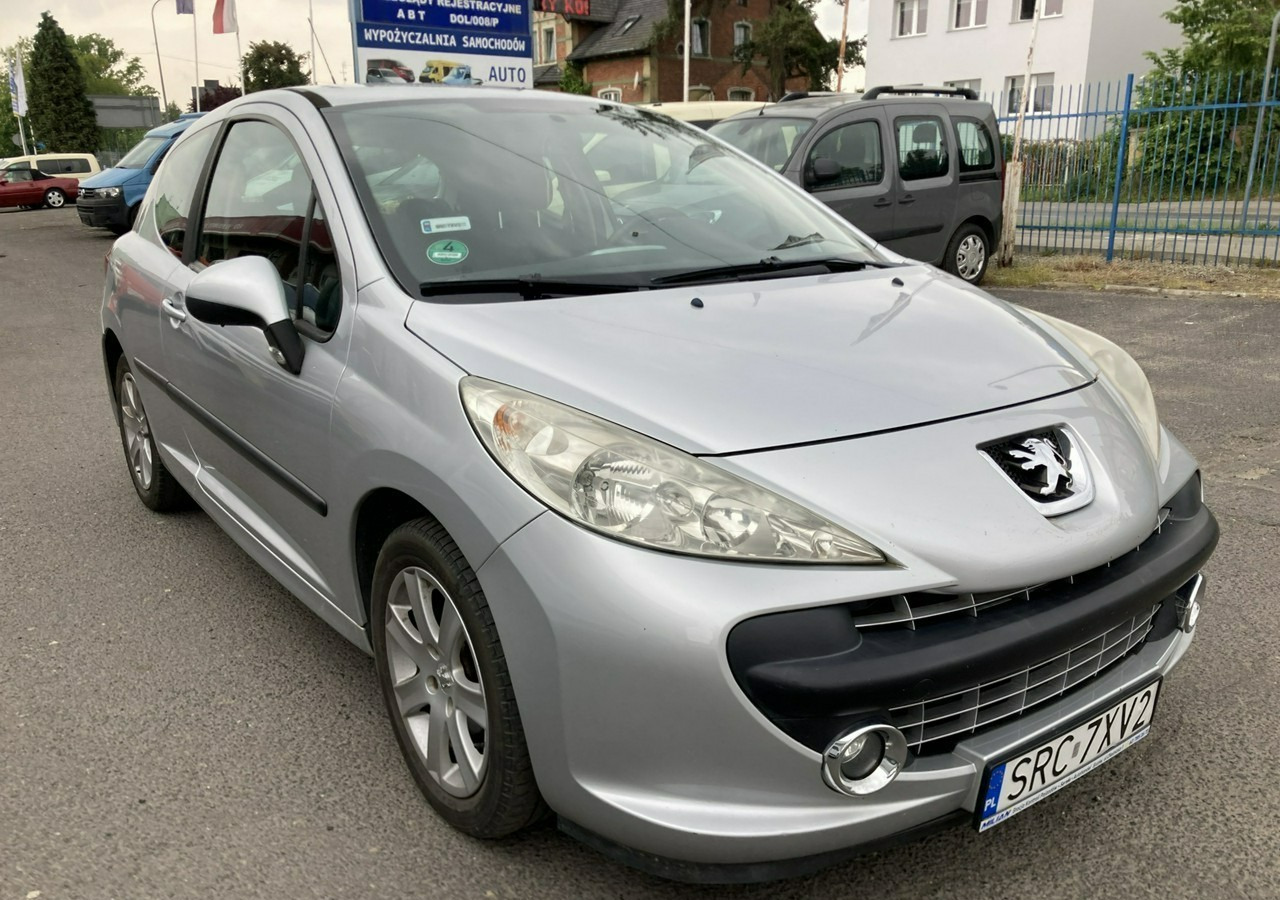Peugeot 207 Peugeot 207 1.6HDI-16V Klima 2007 - האצ'בק: תמונה 3 Peugeot 207 Peugeot 207 1.6HDI-16V Klima 2007 - האצ'בק: תמונה 3