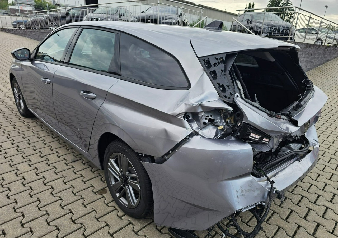Peugeot 308 II Peugeot 308 Bogate wyposażenie Model 2025 - מכונית: תמונה 5 Peugeot 308 II Peugeot 308 Bogate wyposażenie Model 2025 - מכונית: תמונה 5