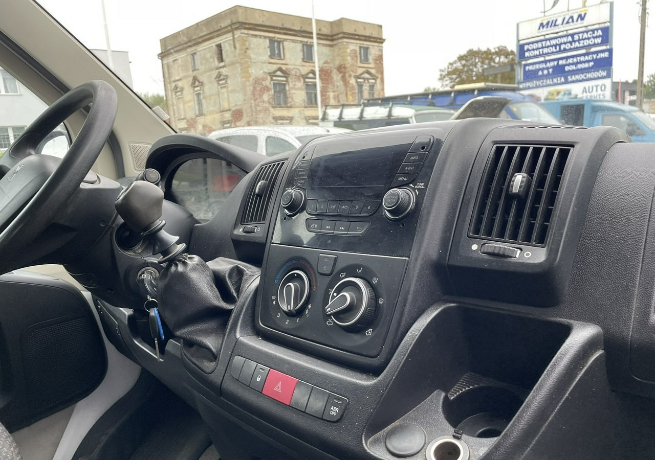 Peugeot Boxer Peugeot Boxer 2.0-130KM klima dokka Brygadówka doka 122tkm 2018 - כלי רכב מסחרי במיטה שטוחה, כלי רכב מסחרי קומבי: תמונה 5 Peugeot Boxer Peugeot Boxer 2.0-130KM klima dokka Brygadówka doka 122tkm 2018 - כלי רכב מסחרי במיטה שטוחה, כלי רכב מסחרי קומבי: תמונה 5