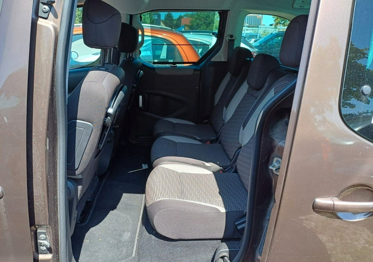 Peugeot Partner II Peugeot Partner Tepee 100 Family Model 2013 - מכונית: תמונה 5 Peugeot Partner II Peugeot Partner Tepee 100 Family Model 2013 - מכונית: תמונה 5