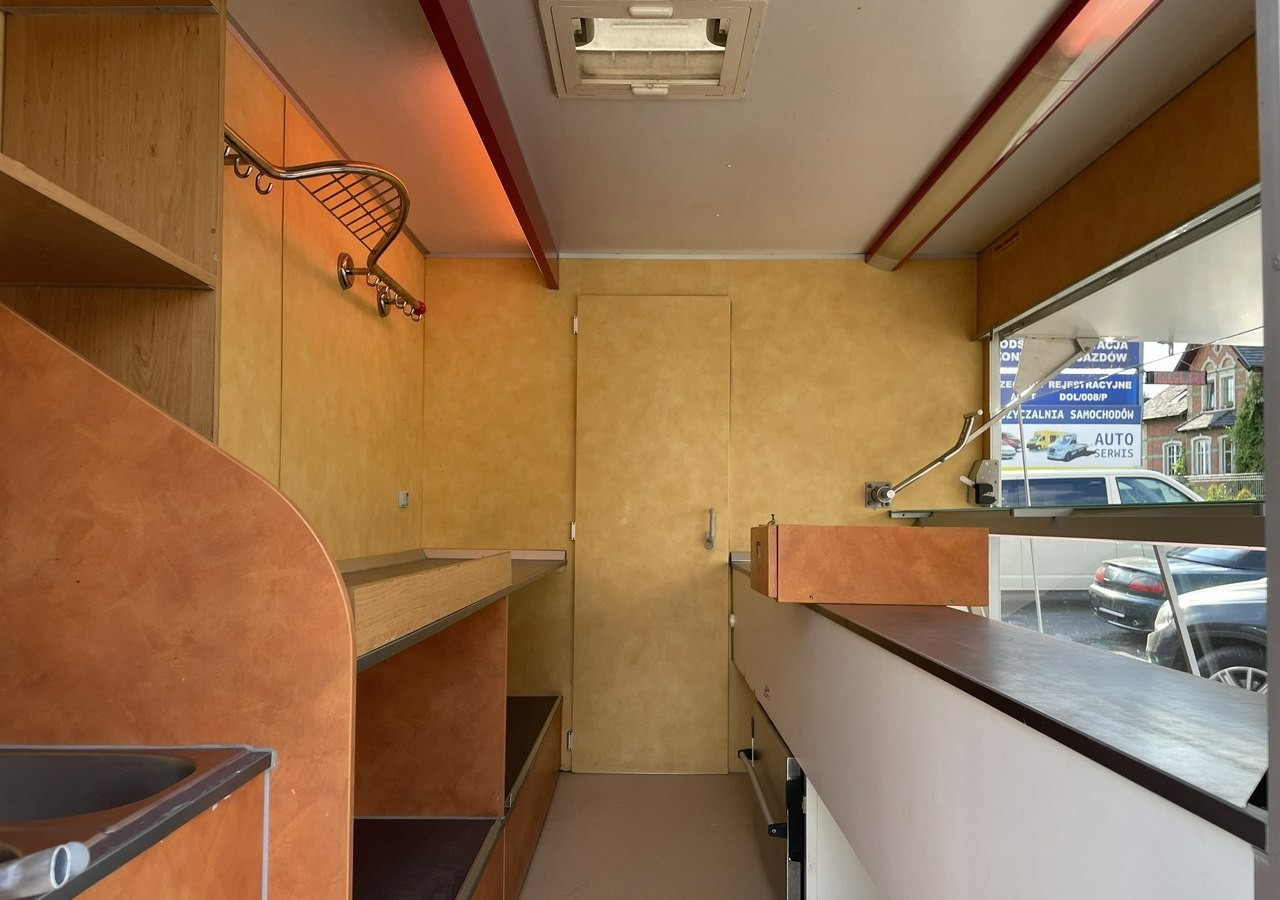 Renault Master Autosklep wędlin Gastronomiczna food truck foodtruck sklep Borco 201 - משאית ממכר: תמונה 2 Renault Master Autosklep wędlin Gastronomiczna food truck foodtruck sklep Borco 201 - משאית ממכר: תמונה 2