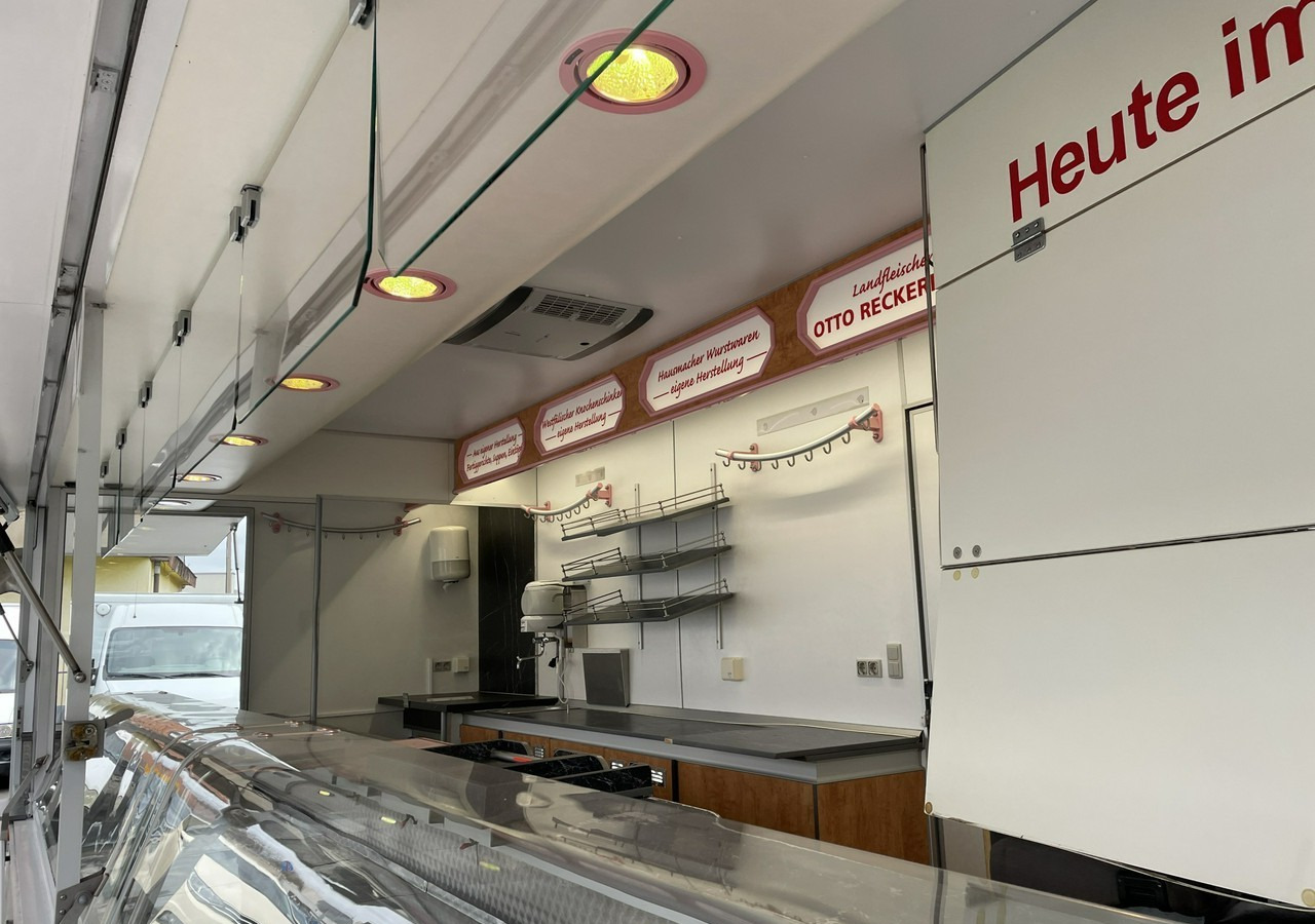 Renault Master Autosklep wędlin Gastronomiczny Food Truck Foodtruck Sklep BORCO 20 - משאית ממכר: תמונה 4 Renault Master Autosklep wędlin Gastronomiczny Food Truck Foodtruck Sklep BORCO 20 - משאית ממכר: תמונה 4