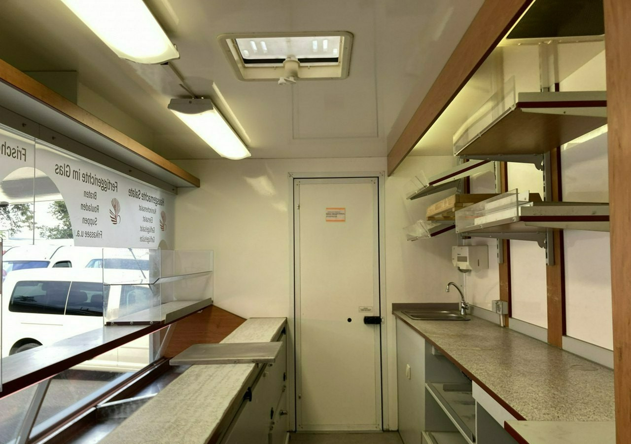 Renault Master Master Autosklep Gastronomiczny Food Truck Foodtruck Sklep bar 2009 - משאית ממכר: תמונה 5 Renault Master Master Autosklep Gastronomiczny Food Truck Foodtruck Sklep bar 2009 - משאית ממכר: תמונה 5