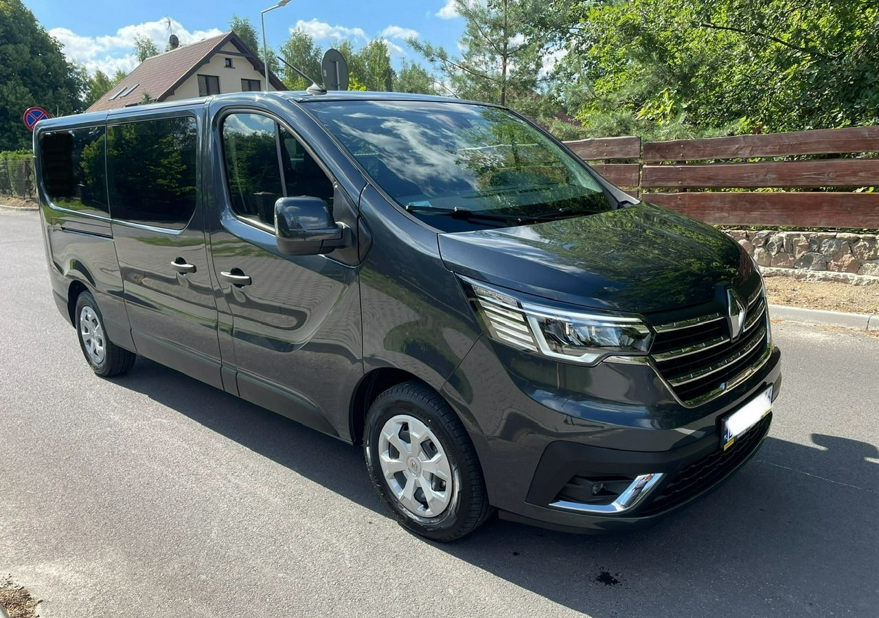 Renault Trafic III 2.0dci 150KM 9-osobowy do przewozu niepełnosprawnych RAMPA 2022 PFRO - מכונית: תמונה 1 Renault Trafic III 2.0dci 150KM 9-osobowy do przewozu niepełnosprawnych RAMPA 2022 PFRO - מכונית: תמונה 1