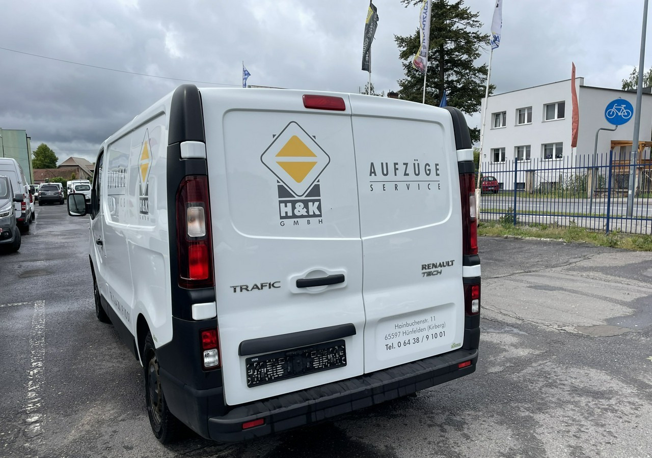Renault Trafic Renault Trafic 1.6-120KM Klima 2018 - כלי רכב מסחרי עם לוח: תמונה 5 Renault Trafic Renault Trafic 1.6-120KM Klima 2018 - כלי רכב מסחרי עם לוח: תמונה 5