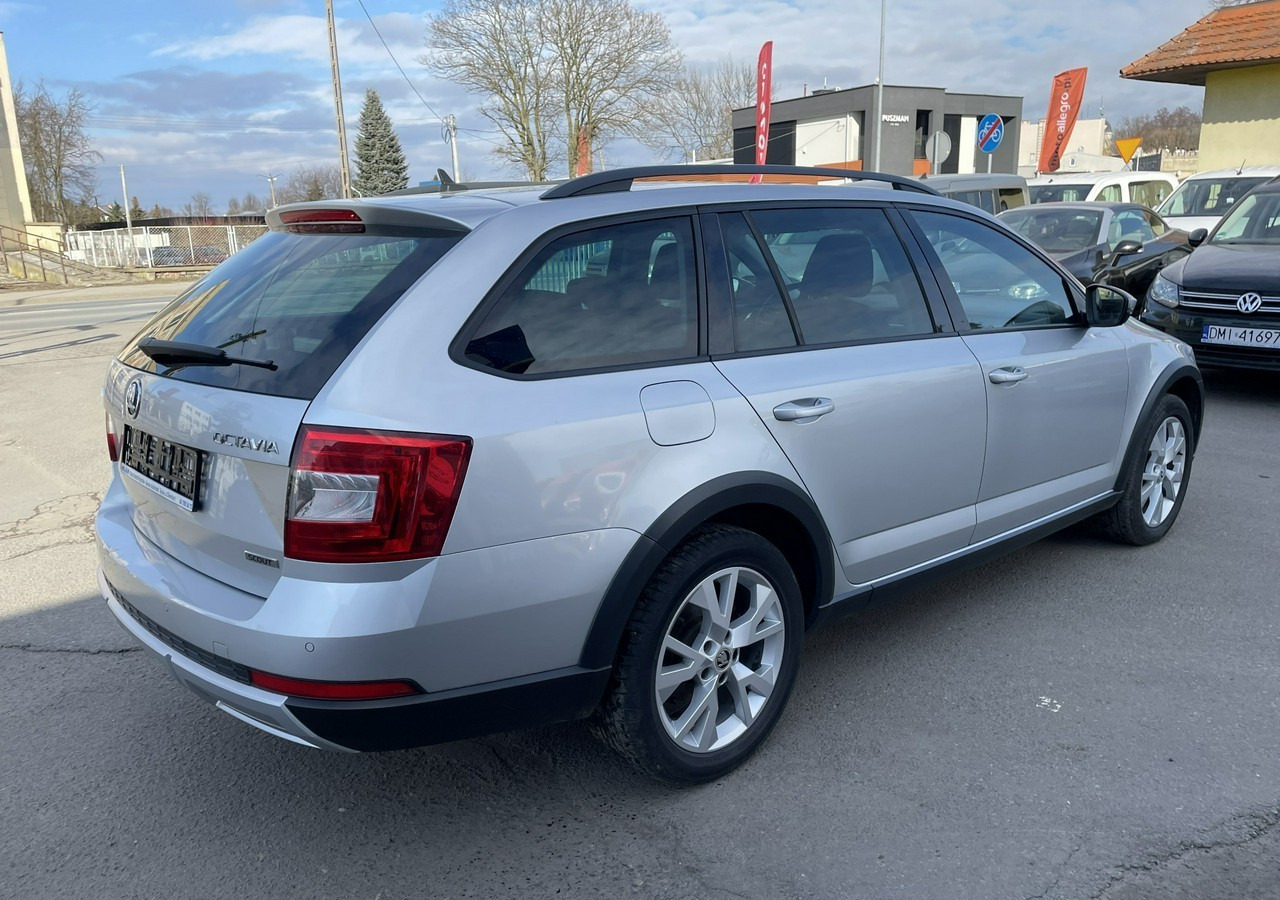 Skoda Octavia III Skoda Octavia 4X4 Scout 2.0 TDI -150KM Model 2017 Bezwypadkowa FV 23 - מכונית: תמונה 3 Skoda Octavia III Skoda Octavia 4X4 Scout 2.0 TDI -150KM Model 2017 Bezwypadkowa FV 23 - מכונית: תמונה 3