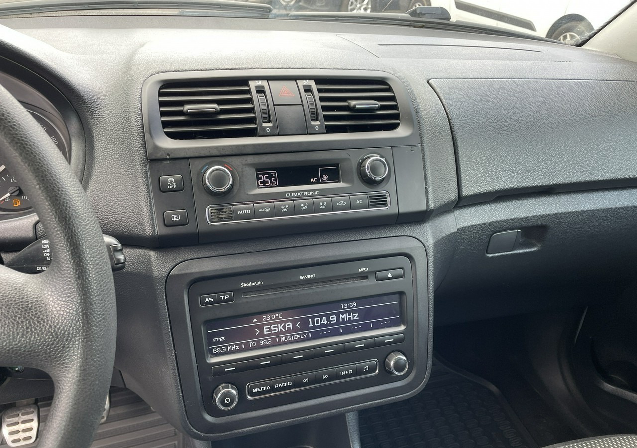 Skoda Roomster I Roomster Scout 1.6-16V Klima 2012 - מכונית: תמונה 5 Skoda Roomster I Roomster Scout 1.6-16V Klima 2012 - מכונית: תמונה 5