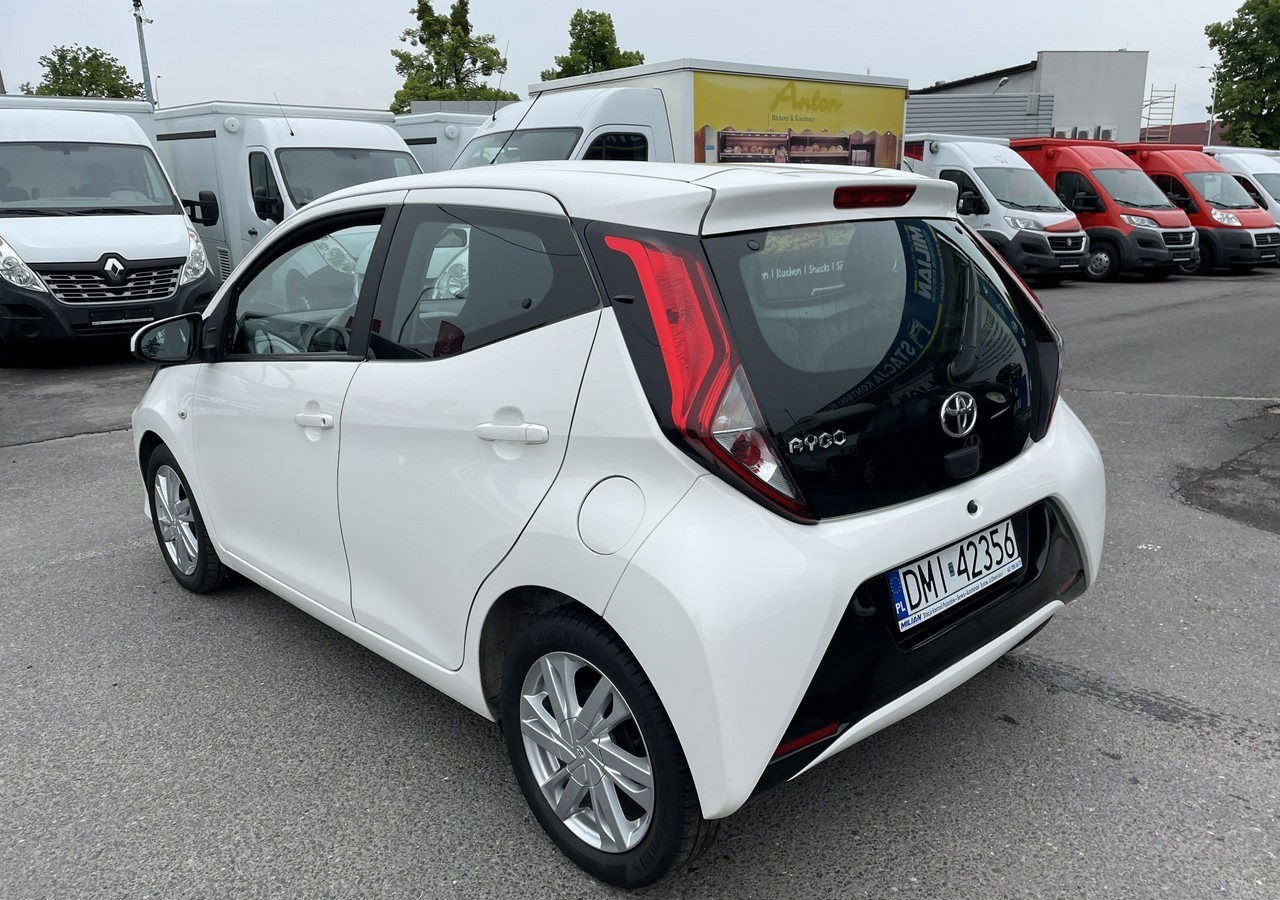 Toyota Aygo II Toyota Aygo 1.0 VVT-i JBL Edition bezyna+LPG Salon PL 2020 - האצ'בק: תמונה 2 Toyota Aygo II Toyota Aygo 1.0 VVT-i JBL Edition bezyna+LPG Salon PL 2020 - האצ'בק: תמונה 2