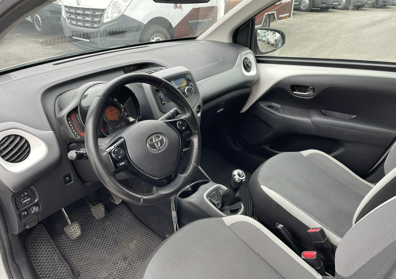 Toyota Aygo II Toyota Aygo 1.0 VVT-i JBL Edition bezyna+LPG Salon PL 2020 - האצ'בק: תמונה 5 Toyota Aygo II Toyota Aygo 1.0 VVT-i JBL Edition bezyna+LPG Salon PL 2020 - האצ'בק: תמונה 5