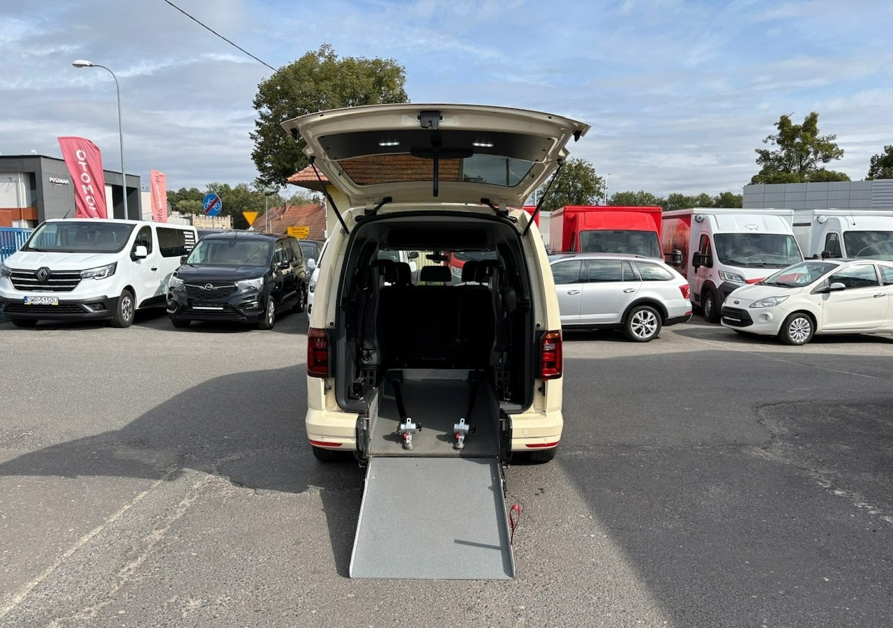 Volkswagen Caddy III Caddy 2.0-150 Niepełnosprawnych inwalida rampa Bogate wyposażeniePFR - רכב סטיישן: תמונה 3 Volkswagen Caddy III Caddy 2.0-150 Niepełnosprawnych inwalida rampa Bogate wyposażeniePFR - רכב סטיישן: תמונה 3