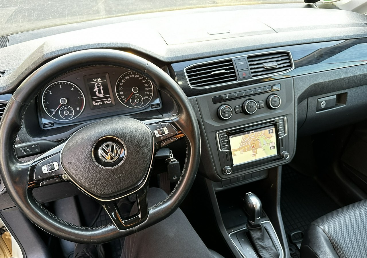 Volkswagen Caddy III Caddy 2.0 TDI do przewozu Niepełnosprawnych Inwalida Rampa 2020 Pefr - מכונית: תמונה 4 Volkswagen Caddy III Caddy 2.0 TDI do przewozu Niepełnosprawnych Inwalida Rampa 2020 Pefr - מכונית: תמונה 4