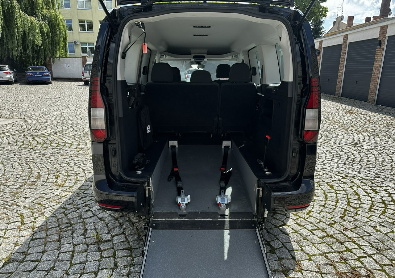 Volkswagen Caddy III Caddy dla Niepełnosprawnych inwalida rampa 43053km PFRON Model 2023 - מכונית: תמונה 4 Volkswagen Caddy III Caddy dla Niepełnosprawnych inwalida rampa 43053km PFRON Model 2023 - מכונית: תמונה 4