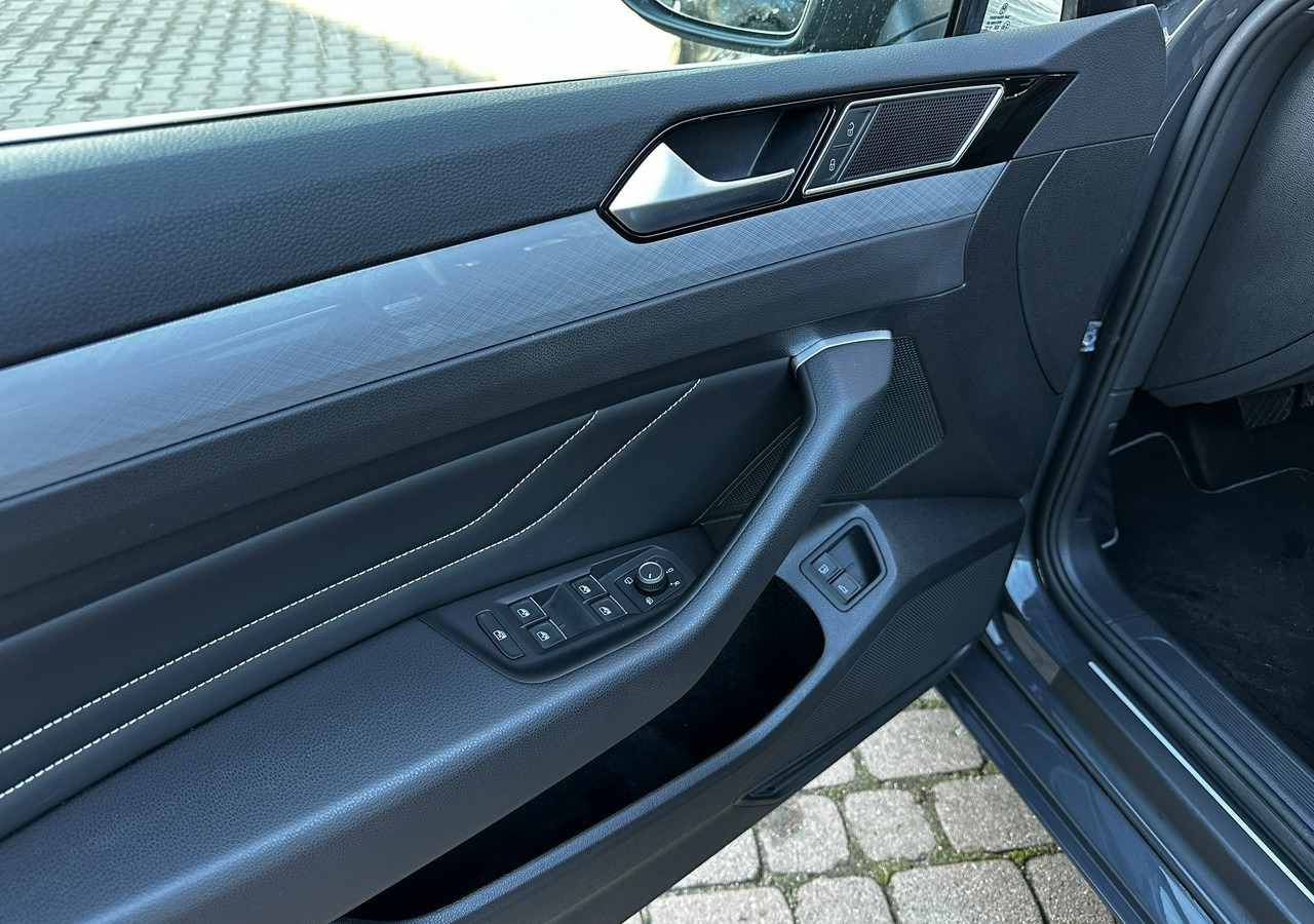 מכונית Volkswagen Passat B8 GTE 1.4TSI 218KM Hybryda Plug-in zasięg 50km Panorama*Navi*Skóra*FV2: תמונה 9