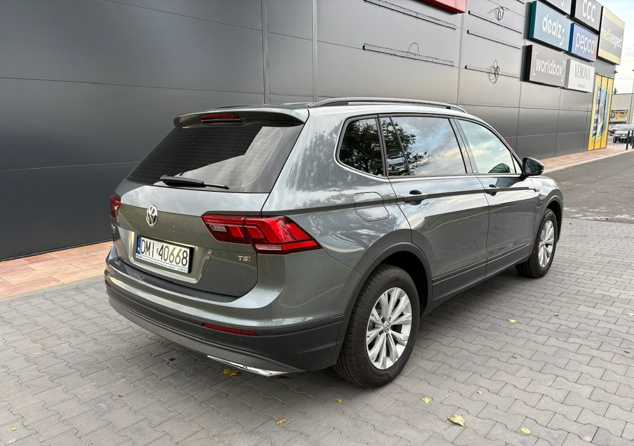 Volkswagen Tiguan II 1,4TSI 150KM 65tyśkm 7osobowy Comfort Tempomat ACC Klima Alu 2018 - SUV: תמונה 4 Volkswagen Tiguan II 1,4TSI 150KM 65tyśkm 7osobowy Comfort Tempomat ACC Klima Alu 2018 - SUV: תמונה 4