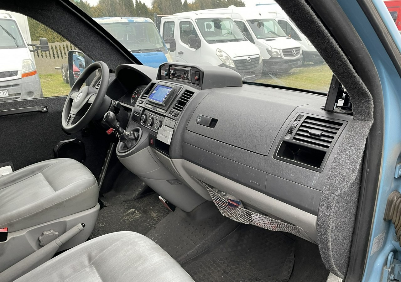 Volkswagen Transporter T5 Transporter Bankowóz kuloodporny opancerzony Model 2015 - רכב אספן: תמונה 3 Volkswagen Transporter T5 Transporter Bankowóz kuloodporny opancerzony Model 2015 - רכב אספן: תמונה 3