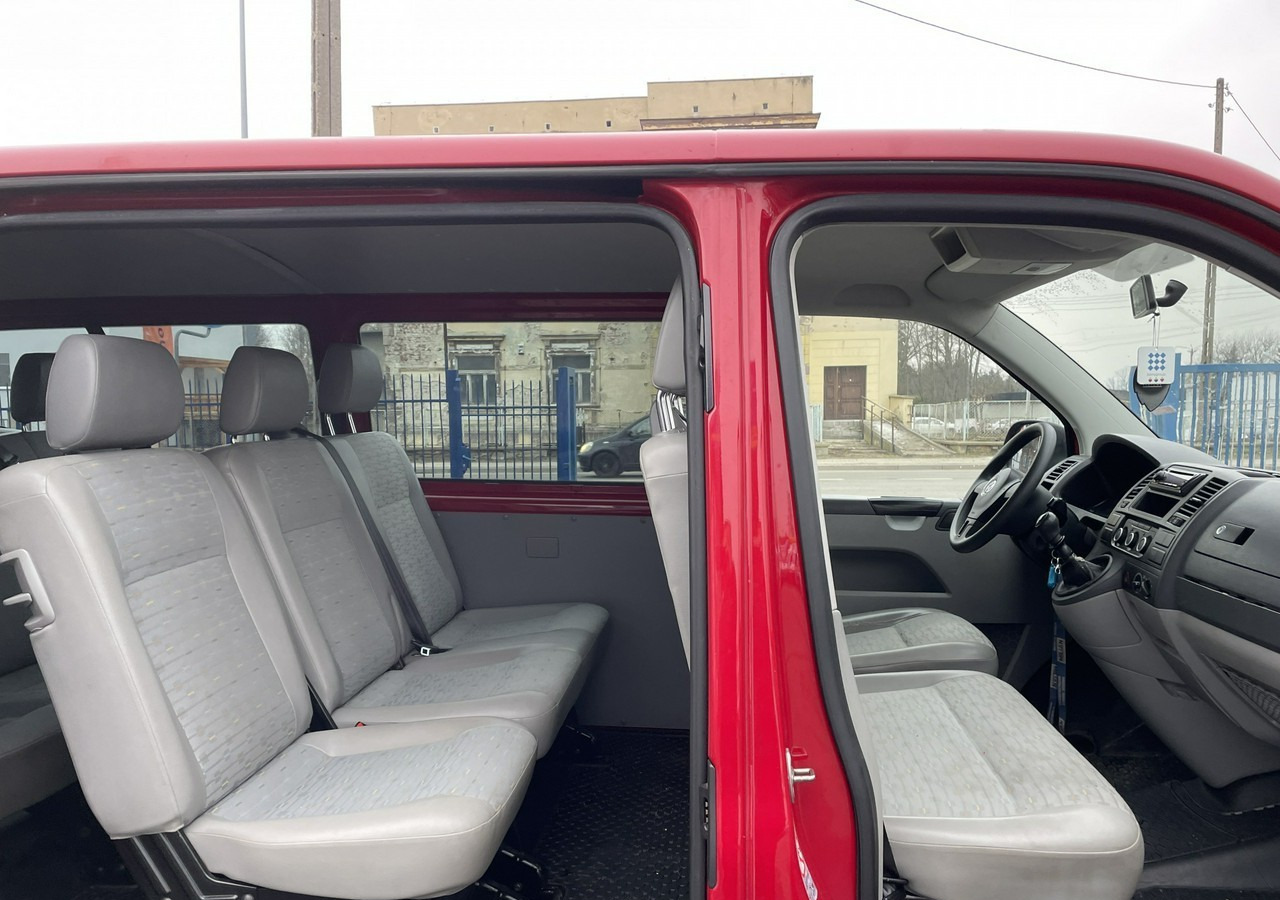 מכונית Volkswagen Transporter T5 Transporter T5 Lift 2.0 Tdi 9-osob Klima 2011: תמונה 14