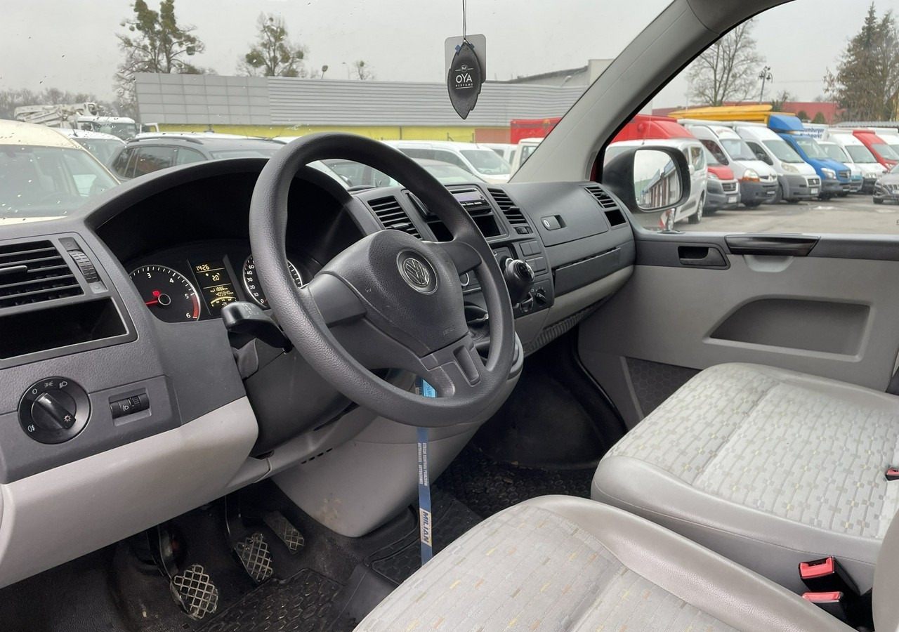 מכונית Volkswagen Transporter T5 Transporter T5 Lift 2.0 Tdi 9-osob Klima 2011: תמונה 6
