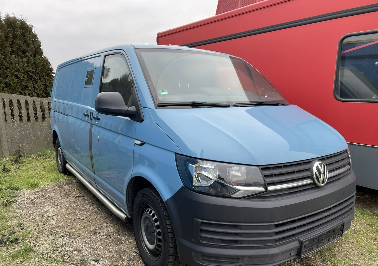 Volkswagen Transporter T6 Transporter Bankowóz kuloodporny opanceżony Model 2018 - רכב אספן: תמונה 2 Volkswagen Transporter T6 Transporter Bankowóz kuloodporny opanceżony Model 2018 - רכב אספן: תמונה 2
