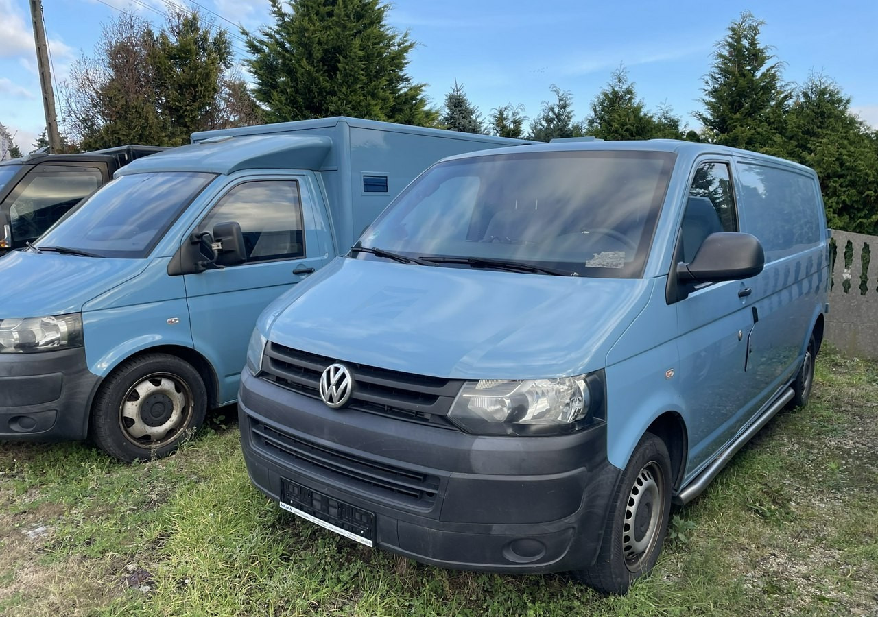 Volkswagen Transporter Trasporter T5 Bankowóz kuloodporny opancerzony 2015 - רכב אספן: תמונה 5 Volkswagen Transporter Trasporter T5 Bankowóz kuloodporny opancerzony 2015 - רכב אספן: תמונה 5