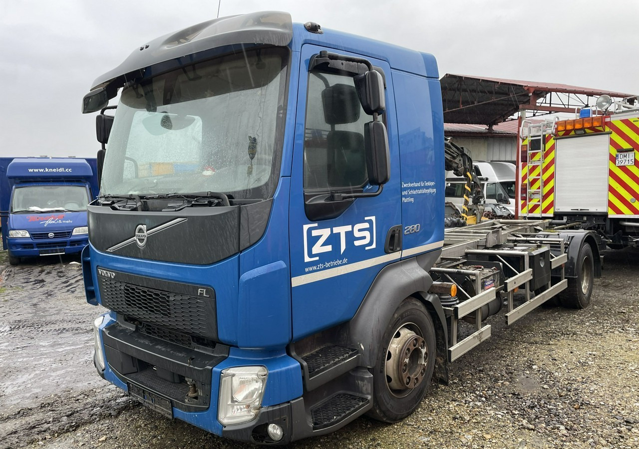 Volvo Inny Volvo Volvo FLB3C-280 Rama Klima 16000DMC 2016r EURO 6 - משאית עם שלדת תא: תמונה 2 Volvo Inny Volvo Volvo FLB3C-280 Rama Klima 16000DMC 2016r EURO 6 - משאית עם שלדת תא: תמונה 2