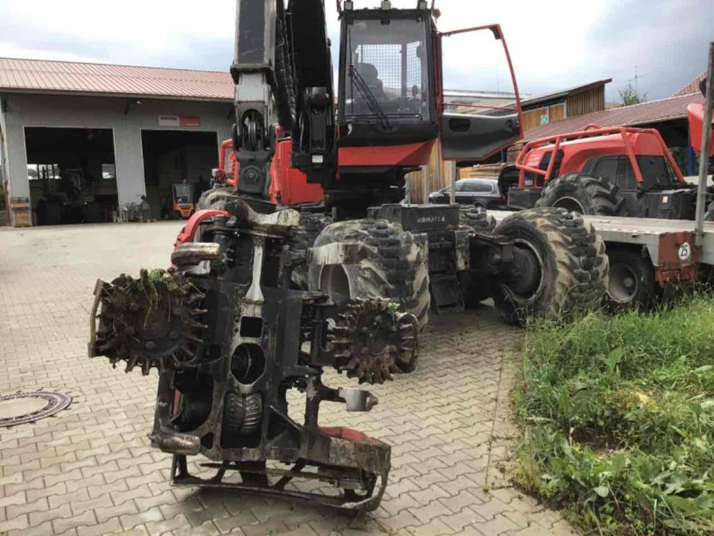 Komatsu 911.5 - מקצרת יערות: תמונה 1 Komatsu 911.5 - מקצרת יערות: תמונה 1