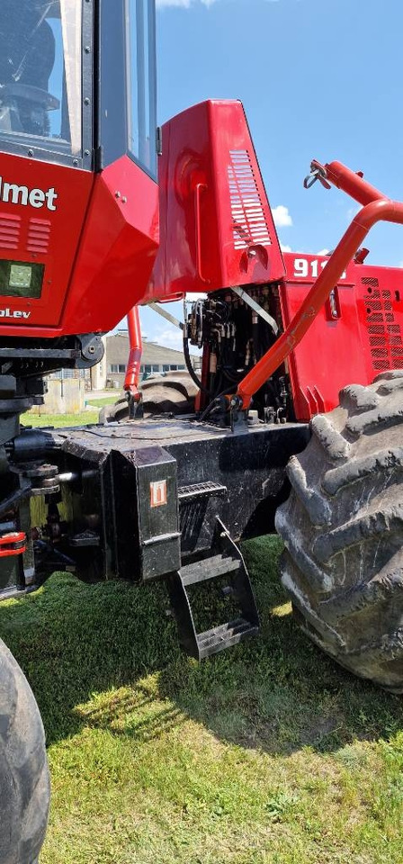 Valmet 911.3 - מקצרת יערות: תמונה 4 Valmet 911.3 - מקצרת יערות: תמונה 4