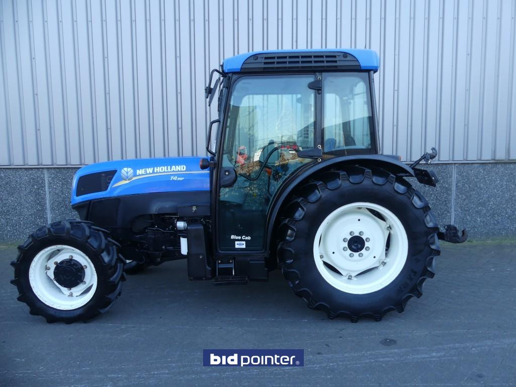 2012 New Holland T4.95F - טרקטור חקלאי: תמונה 2 2012 New Holland T4.95F - טרקטור חקלאי: תמונה 2