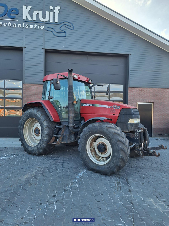 Case MX 135 - טרקטור חקלאי: תמונה 1 Case MX 135 - טרקטור חקלאי: תמונה 1