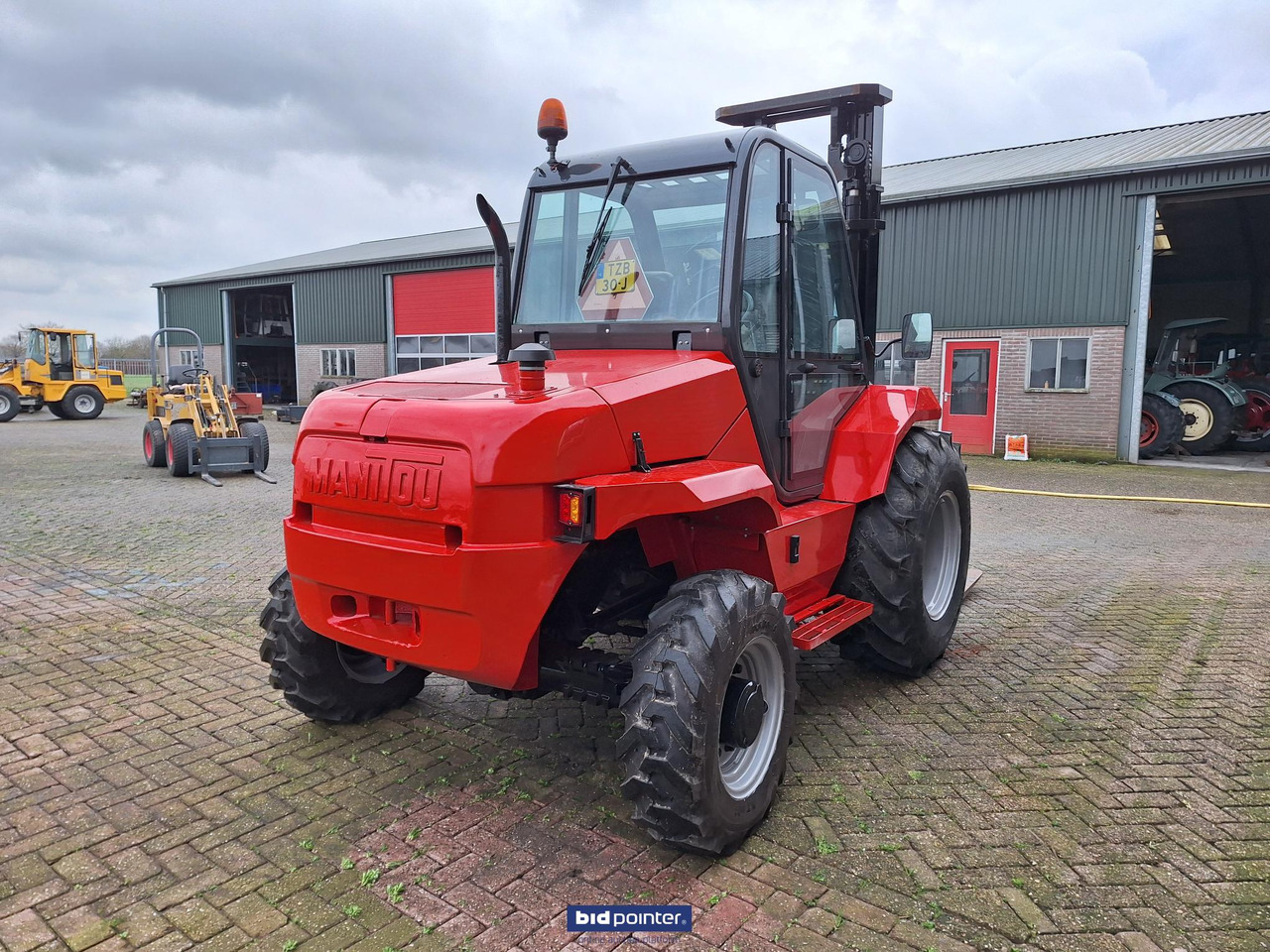 Manitou 30-4 4x4 - מלגזת סולר: תמונה 5 Manitou 30-4 4x4 - מלגזת סולר: תמונה 5