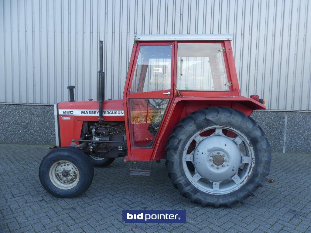 Massey Ferguson 260 with 4226 Hours and powersteering - טרקטור חקלאי: תמונה 3 Massey Ferguson 260 with 4226 Hours and powersteering - טרקטור חקלאי: תמונה 3