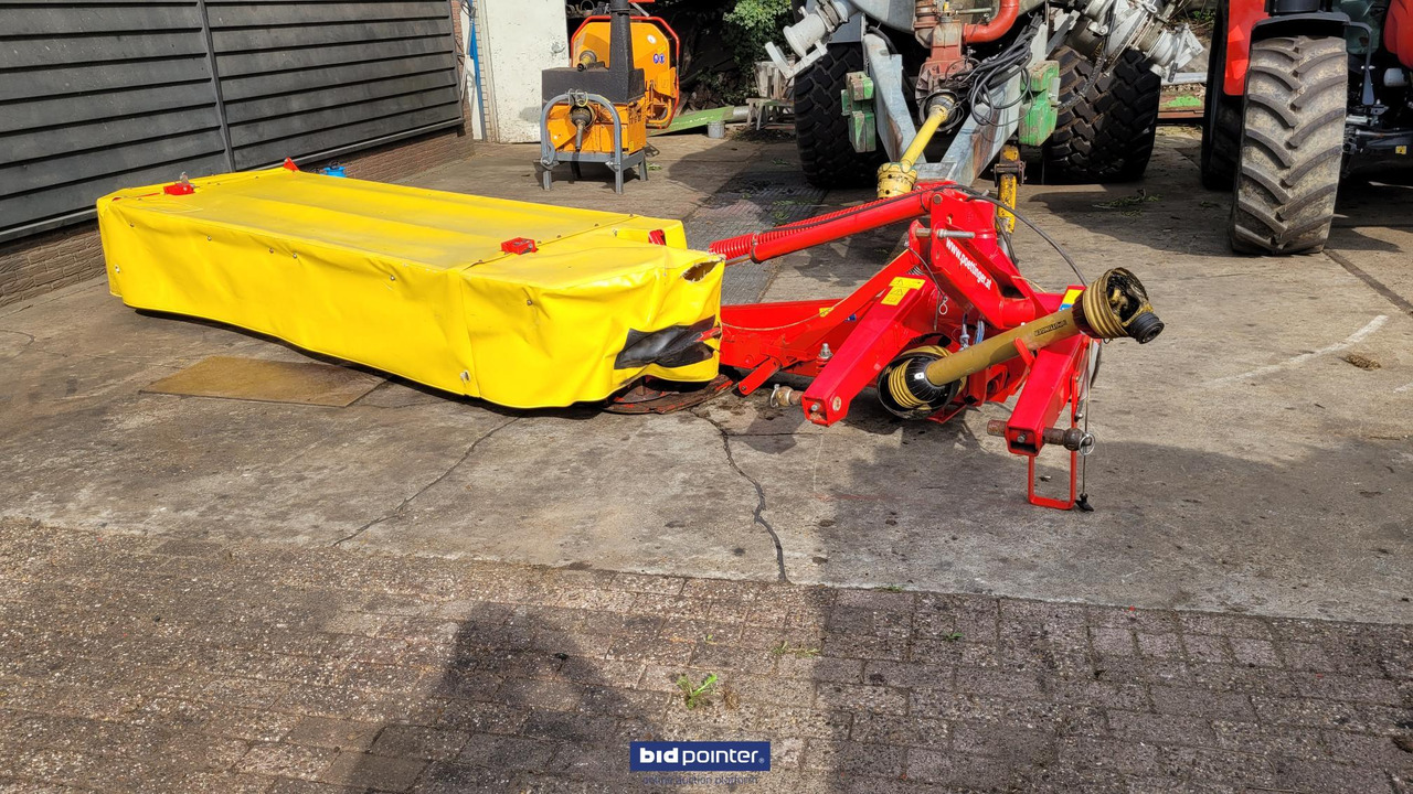 Pottinger Novadic 350 - מכסחה: תמונה 1 Pottinger Novadic 350 - מכסחה: תמונה 1