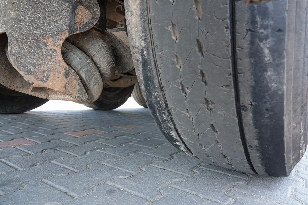 סמיטריילר עם מזהיר Benalu WYWROTKA / 28 m3 / ALUMINIOWA / OŚ PODNOSZONA /: תמונה 13