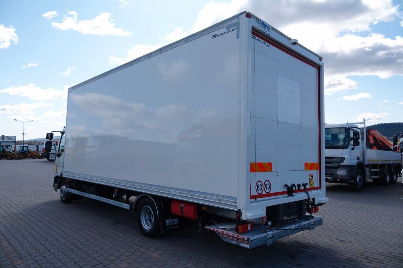 DAF LF 210 / KONTENER - 7 M / SOLÓWKA / WINDA DHOLLA - משאית תיבה: תמונה 2 DAF LF 210 / KONTENER - 7 M / SOLÓWKA / WINDA DHOLLA - משאית תיבה: תמונה 2