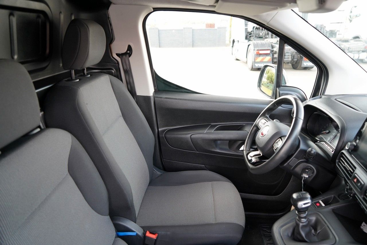 כלי רכב מסחרי קטן Fiat DOBLO  / FURGON / BLASZAK / 2023 R  / SPROWADZON: תמונה 14