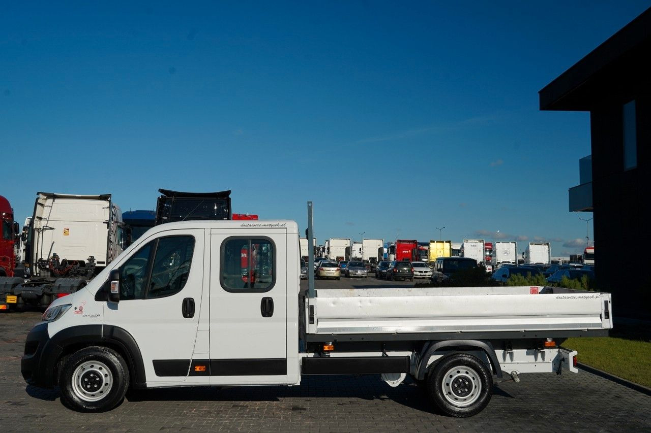 Fiat DUCATO MAXI / 2.3 D / BRYGADÓWKA / SKRZYNIOWY 3 - כלי רכב מסחרי עם תיבה: תמונה 4 Fiat DUCATO MAXI / 2.3 D / BRYGADÓWKA / SKRZYNIOWY 3 - כלי רכב מסחרי עם תיבה: תמונה 4