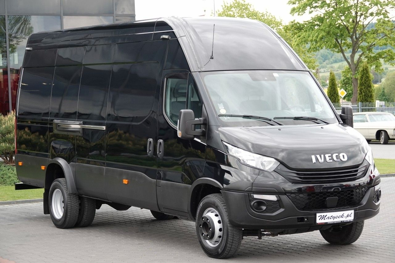 Iveco DAILY 3,0 D / BLASZAK / DMC 6500KG / WINDA 15O K - כלי רכב מסחרי עם לוח: תמונה 2 Iveco DAILY 3,0 D / BLASZAK / DMC 6500KG / WINDA 15O K - כלי רכב מסחרי עם לוח: תמונה 2