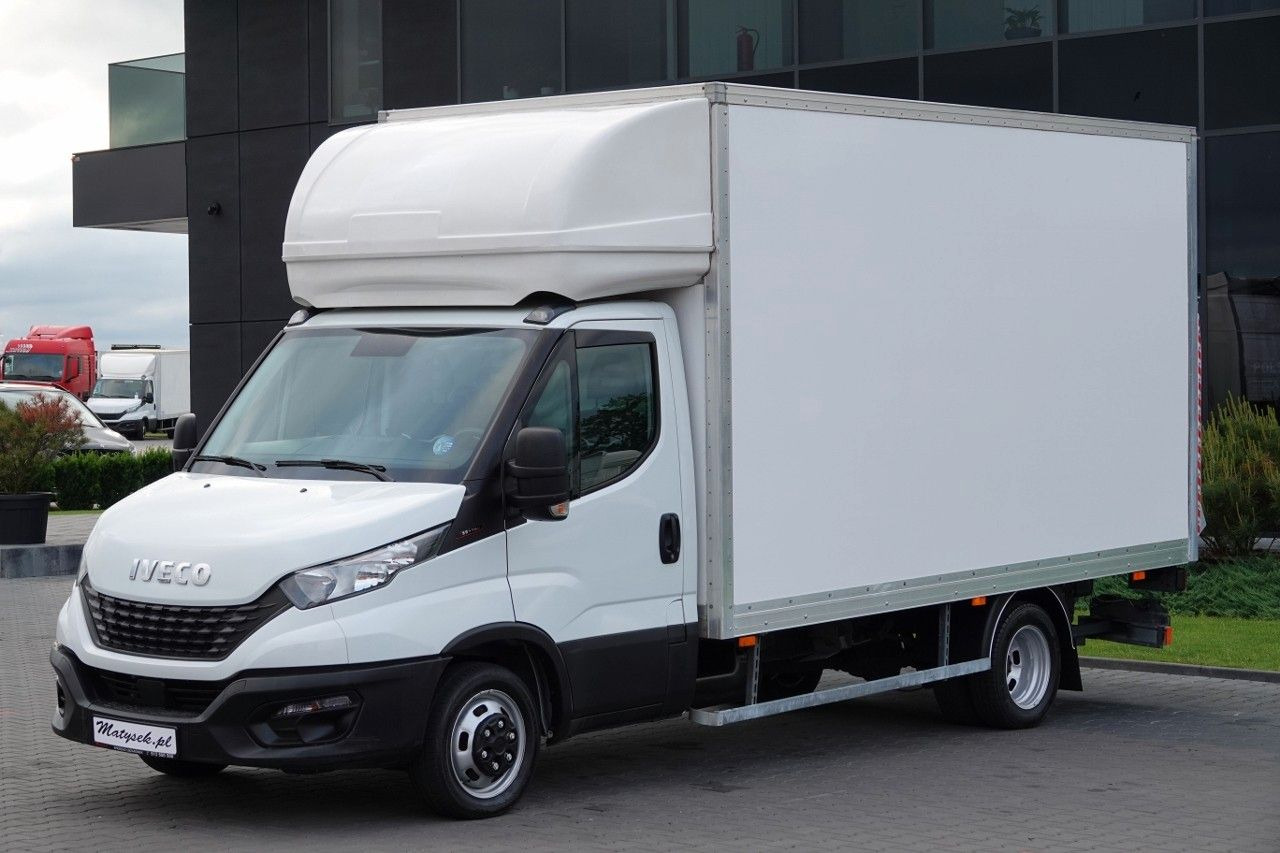 Iveco DAILY 3,0 D / KONTENER / 2021 / BLIŹNIAK / WINDA - כלי רכב מסחרי לקירור: תמונה 3 Iveco DAILY 3,0 D / KONTENER / 2021 / BLIŹNIAK / WINDA - כלי רכב מסחרי לקירור: תמונה 3