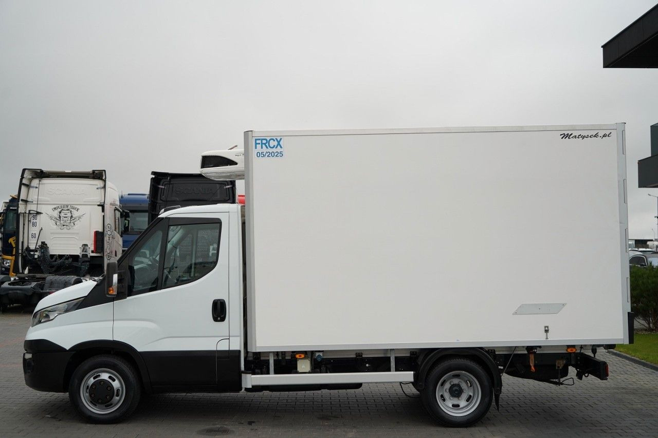 Iveco DAILY 35.120 / CHŁODNIA LAMBERET / AGREGAT CARRI - כלי רכב מסחרי לקירור: תמונה 4 Iveco DAILY 35.120 / CHŁODNIA LAMBERET / AGREGAT CARRI - כלי רכב מסחרי לקירור: תמונה 4