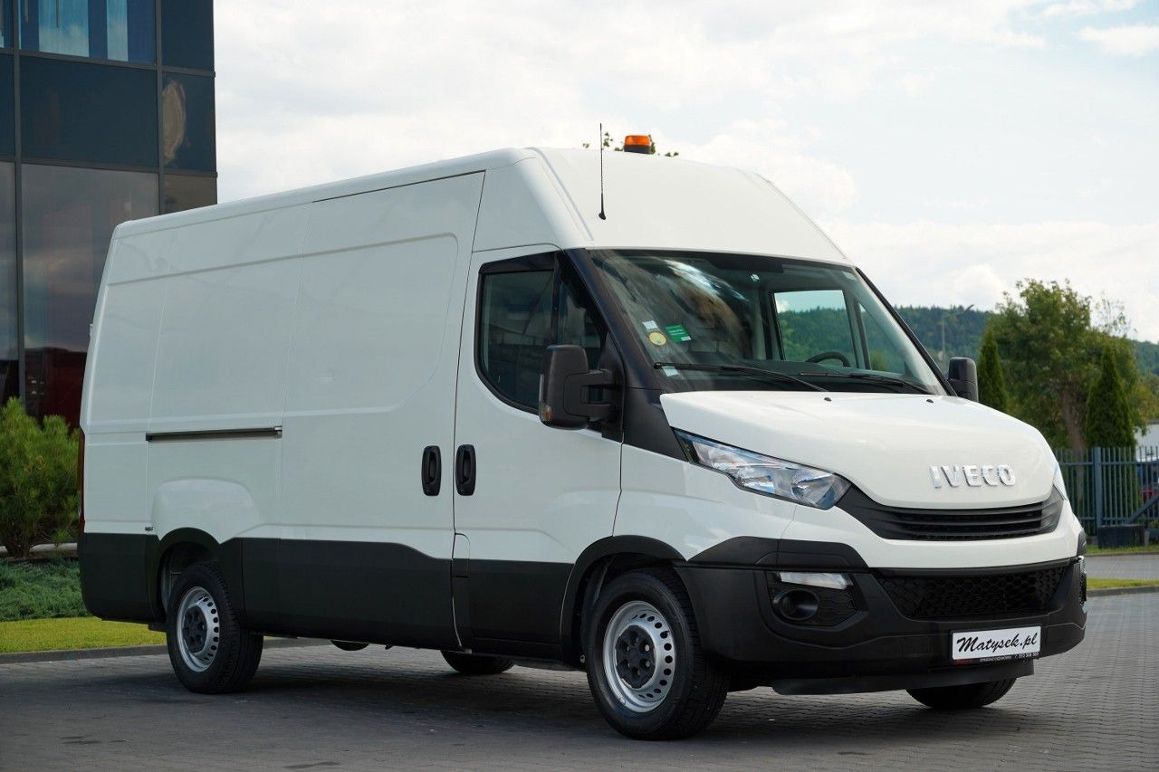 Iveco DAILY 35-140 / BLASZAK / MOBILNY WARSZTAT / PRZ - כלי רכב מסחרי עם לוח: תמונה 2 Iveco DAILY 35-140 / BLASZAK / MOBILNY WARSZTAT / PRZ - כלי רכב מסחרי עם לוח: תמונה 2