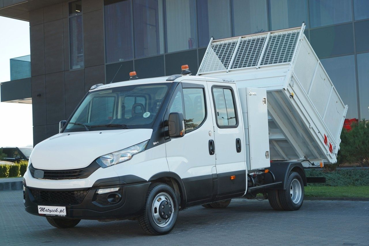 Iveco DAILY 35-140 / BRYGADOWKA / WYWROTKA / BLIŹNIAK - כלי רכב מסחרי מזהיר, כלי רכב מסחרי קומבי: תמונה 1 Iveco DAILY 35-140 / BRYGADOWKA / WYWROTKA / BLIŹNIAK - כלי רכב מסחרי מזהיר, כלי רכב מסחרי קומבי: תמונה 1